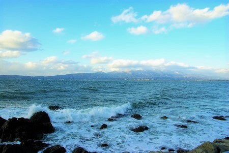 出雲崎から眺める佐渡島