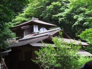 聴秋閣